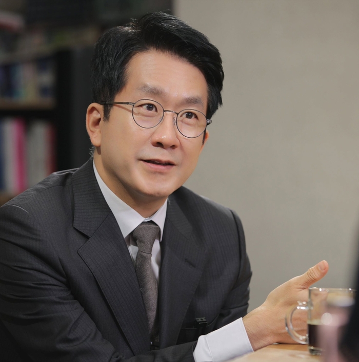 “운동 중 쓰러져 응급실로”…<b>박재홍</b> 아나운서, <b>뇌경색</b> 진단 고백
