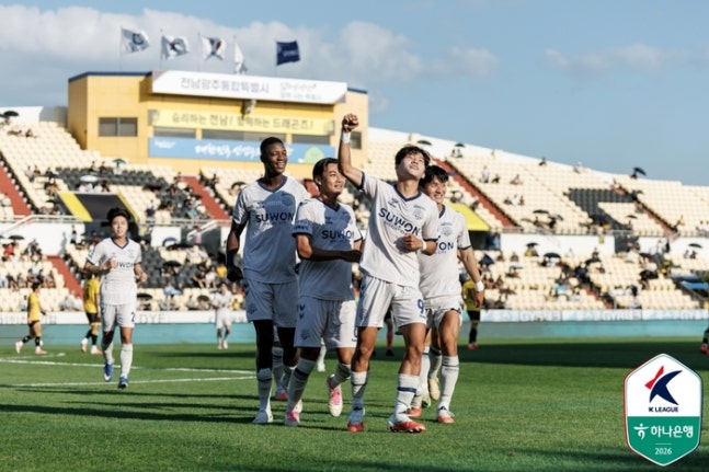 광양 원정에서 승리한 수원FC. 제공 | 한국프로축구연맹