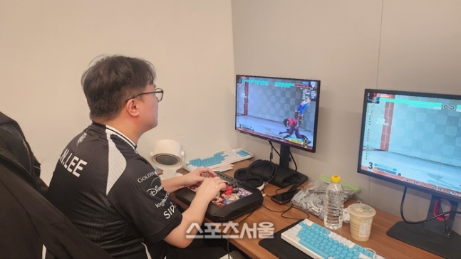대표팀 맏형 이광노가 연습에 집중하고 있다. 부산=김민규 기자 kmg@sportsseoul.com