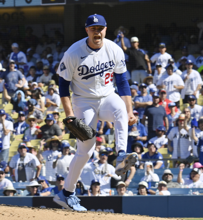 내가 왜 우승 청부사인지 보여줄게! ‘스쿠발 KKKKKKK’ <b>다저스</b>, NLDS 1차...