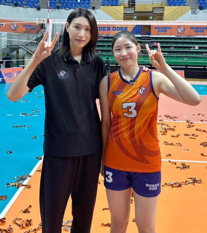 ‘예능팀’아냐, 4명 V리그 입성…김연경, 아예 ‘제8구단’ 작정!