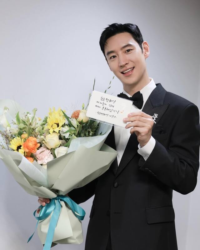 “촬영 다 끝내놨더니…” 이제훈, ‘<b>시그널2</b>’→‘승산 있습니다’ 줄...