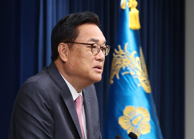 신임 대통령 비서실장에 임명된 정진석 의원이 22일 오전 서울 용산 대통령실 청사에서 소감을 밝히고 있다. 뉴시스