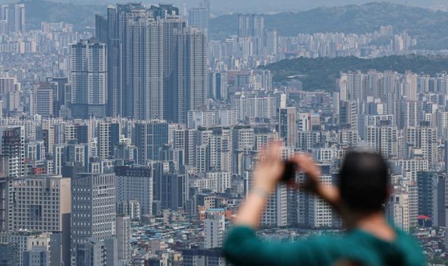 서울 아파트 전세시장에 매물이 감소하면서 전셋값이 지난해 5월 넷째 주부터 51주 연속 상승세를 보이고 있다. 한국부동산원이 9일 발표한 주간아파트가격동향을 보면 5월 첫째 주 서울 아파트 전셋값은 평균 0.09% 