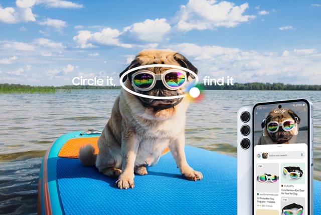 A person using Google's convenient image search 'Circle to Search' on a Samsung Galaxy smartphone. Provided by Samsung Electronics
