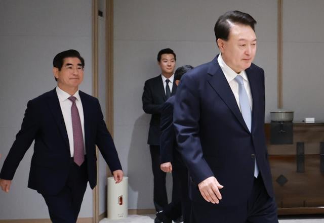 [단독] 軍, <b>김용현</b> 지명 직후 "윤 대통령 통신기록 조회 신청 기각해달...