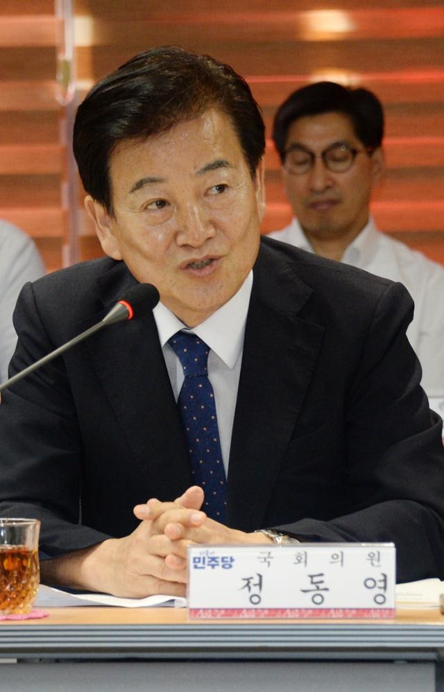 “20대로 응답해 달라” <b>공직선거법</b> 위반 <b>혐의</b> <b>정동영</b> 의원 기소