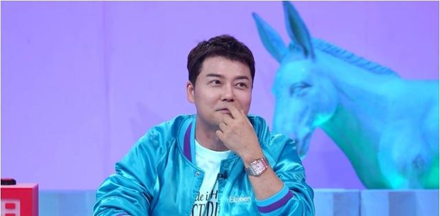 <b>전현무</b>, 3월 <b>결혼설</b> 직접 <b>언급</b> "주변 축하 전화 쇄도" ('사당귀')
