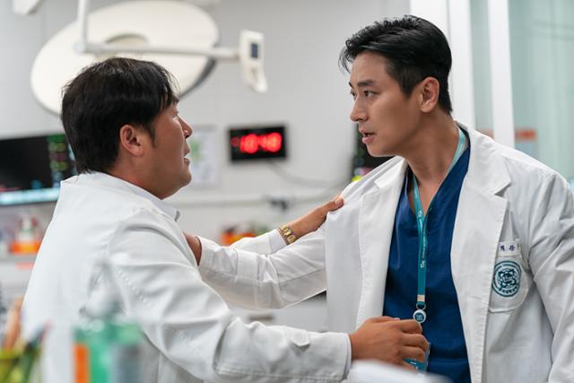 '중증외상센터' 백강혁. 넷플릭스 제공