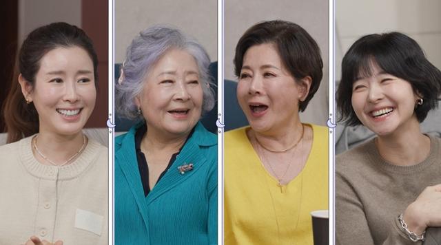 <b>박정수</b>, '정경호 父' <b>정을영</b>과 24년 <b>열애</b> 언급... "날 즐겁게 해주는 남...