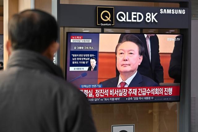 '수사권 논란'에 '영장 쇼핑'까지… 尹 수사 적법성 공방 가열될 듯