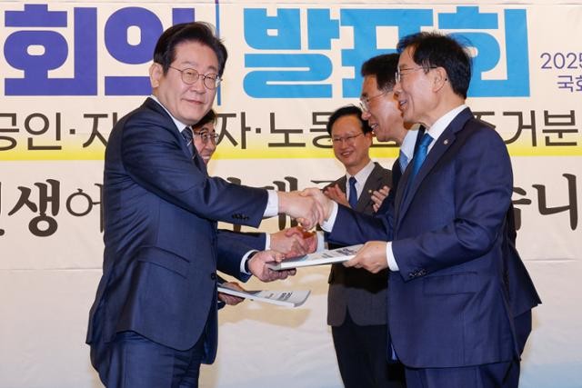 전세 임대기간 10년 보장 후 연장까지?…"문재인 정부 실책 되풀이할 것"