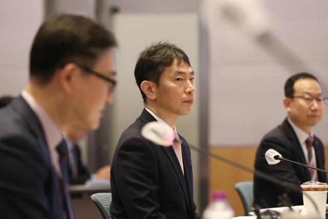 여당에 반기 든 이복현 "상법 개정 재의요구권 행사, 직 걸고 반대"