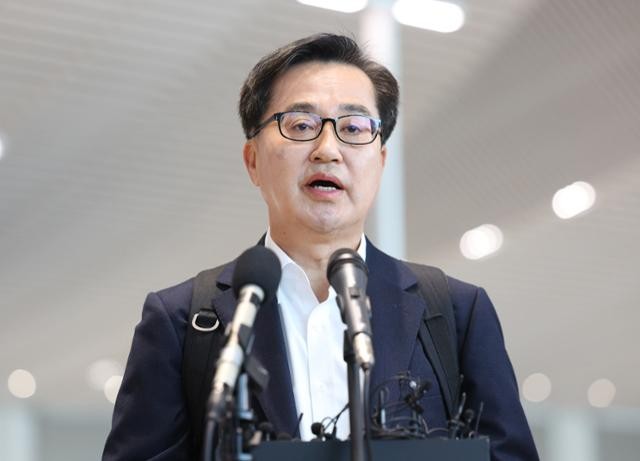 휴가 내고 대선레이스...지자체장들 출마 행렬에 '소는 누가 키우나'