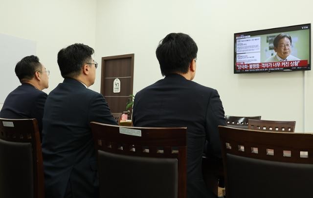 '어대명' 그늘? 민주당 경선 룰 '초고속'... 김두관 측 "일방통행" 반발도