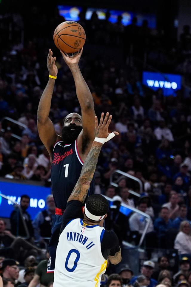 NBA 클리퍼스, 골든스테이트 제압하고 PO 직행