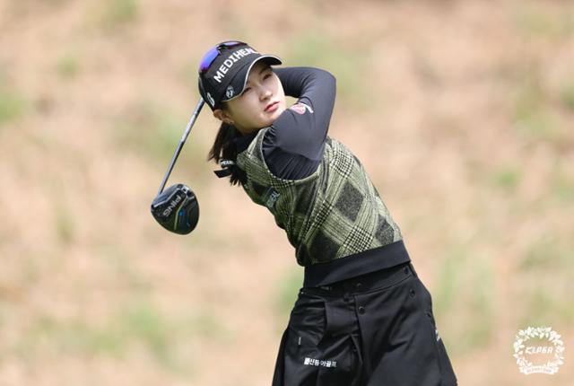 KLPGA 간판 박현경, 일본 무대 첫 노크