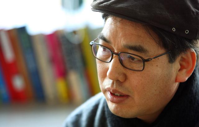 소설가 김영현씨.한국일보 자료사진