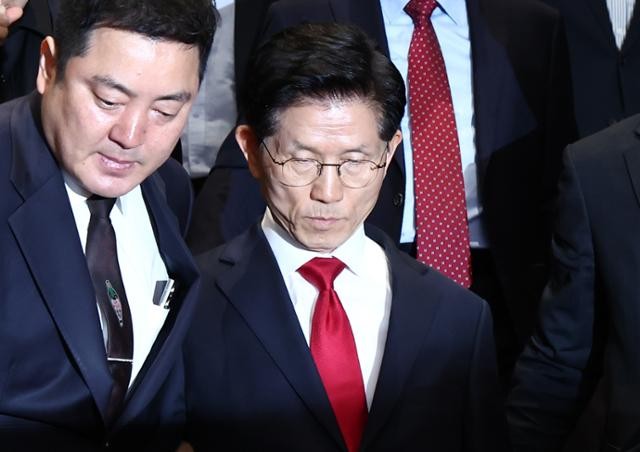 김문수-한덕수 단일화 최종 결렬… 국힘, 초유의 후보 교체 돌입