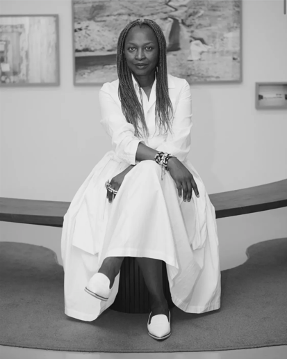 내년 5월 베니스비엔날레 앞두고 첫 아프리카 여성 감독 사망