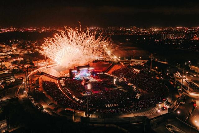 앨범 안 팔려도 K팝 기획사 실적 좋아진 이유는?