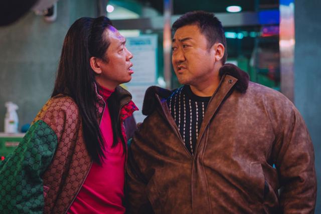 지난해 개봉한 '범죄도시4'는 상영 점유율 82%에 달하며 '어벤져스: 엔드게임'(2019) 기록(80.9%)을 뛰어넘었다. 에이비오엔터테인먼트 제공