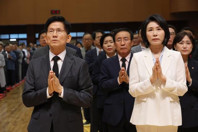 <b>김문수</b>, <b>김혜경</b> 조우한 소감으로 "좋았다…자주 만나야지"