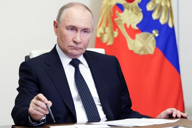   우크라만 급한 휴전… 푸틴은 '협상 거부' 트럼프도 '태세 전환'