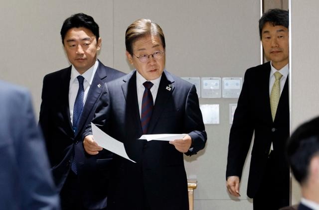 李 '장차관 국민추천제' 이번엔 성공할까... 野 "포퓰리즘 쇼잉" 책임 정치 회피 논란도