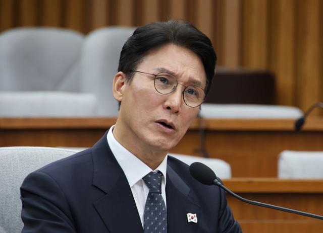 김민석 국무총리 후보자가 24일 서울 여의도 국회에서 열린 인사청문회에서 질문에 답하고 있다. 뉴시스