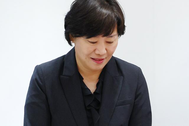 송미령 농림축산식품부 장관이 24일 서울 용산 대통령실 청사에서 열린 국무회의에 참석하고 있다. 이재명 대통령은 각 부처 장관 후보자를 지명하면서 윤석열 정부 인사 가운데 유일하게 송 장관을 유임했다. 왕태석 선임기