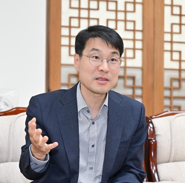 습도 높은 6월에 산불 4배 증가..."대형 재난 불씨 '도심 산불' 관심 가져야"