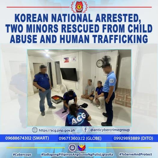 필리핀 경찰 사이버범죄수사대가 지난달 12일 페이스북에 '한국인 체포, 미성년자 2명을 아동학대와 인신매매로부터 구조'라는 제목으로 게시한 사진. 당국은 이 사진과 함께 같은 달 11일 필리핀 카가얀데오로시에서 55