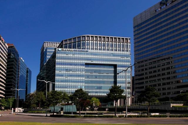 국민 76% "노란봉투법 통과되면 노사 갈등 더 심화될 것"