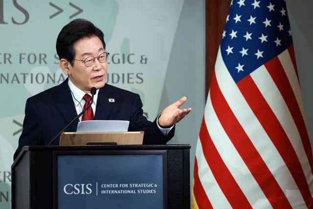 '안미경중론' 선 그은 이 대통령 "안보는 미국, 경제는 중국은 옛말"