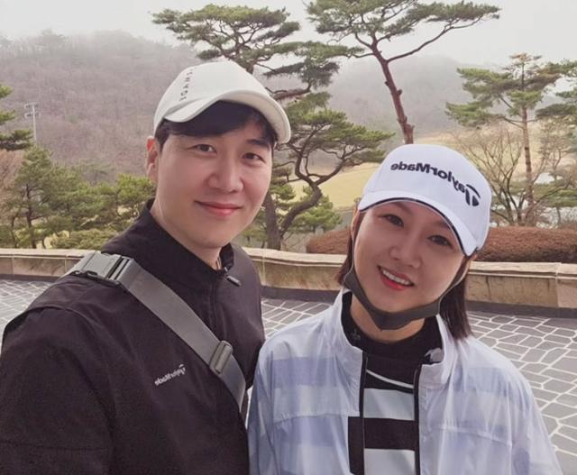 <b>도경완</b>, 김진웅 '장윤정 서브' 발언에 <b>심경 고백</b> "서로 존중하며 살아"
