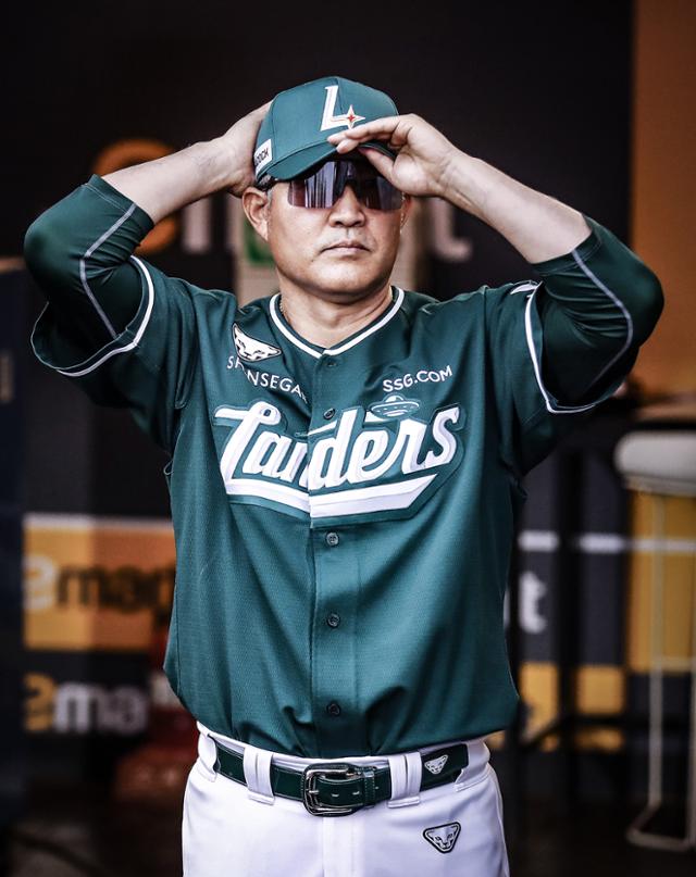 SSG, '가을 야구' 상관 없이 <b>이숭용 감독</b> 재신임...최대 <b>3년 재계약</b>