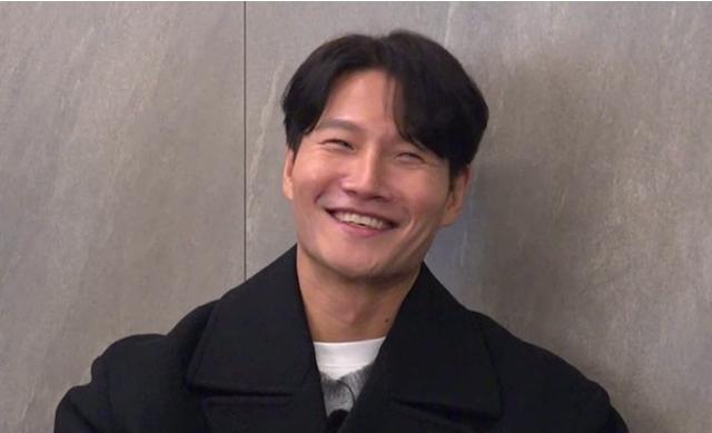 품절남 된 <b>김종국</b>… <b>결혼식</b>은 '철통<b>보안</b>'