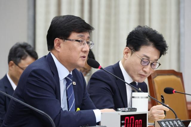 시동 거는 '기후환경부', 2035 탄소감축목표 61% 넘을까