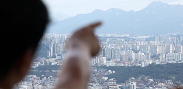 강화되는 국토부 장관 토허제 지정권... 시장에 '국가 적극 개입' 신호?