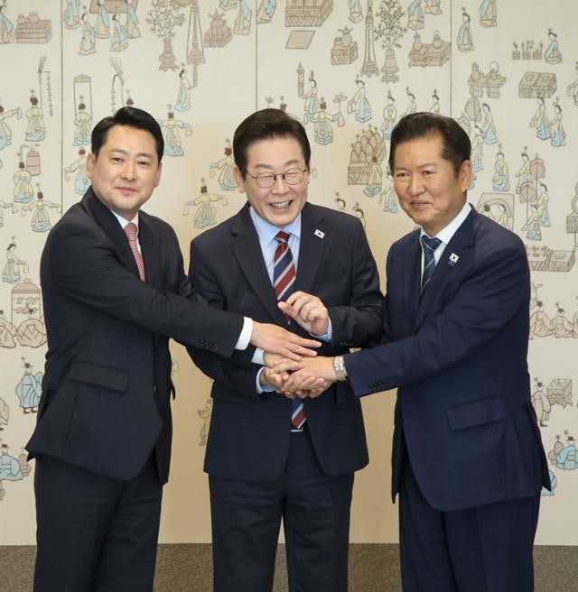 [36.5˚C] 수박과 배신자가 될 용기