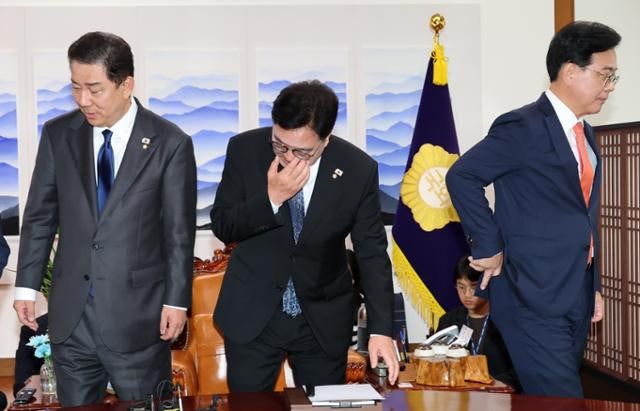 탁상공론이 부른 혼선... 당정대 "금융위 분리" 발표 18일 만에 무산