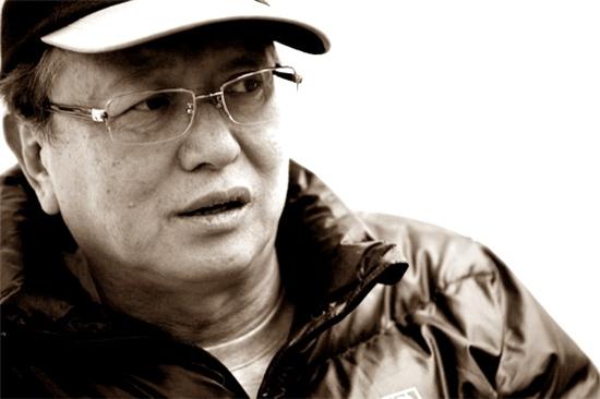 개그맨 전유성. 한국일보 자료사진