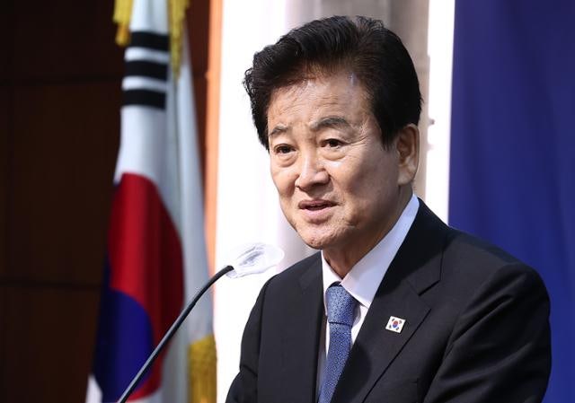 [사설] "남북은 두 국가"라는 정동영…정부 내 대북 혼선 놔둘 건가