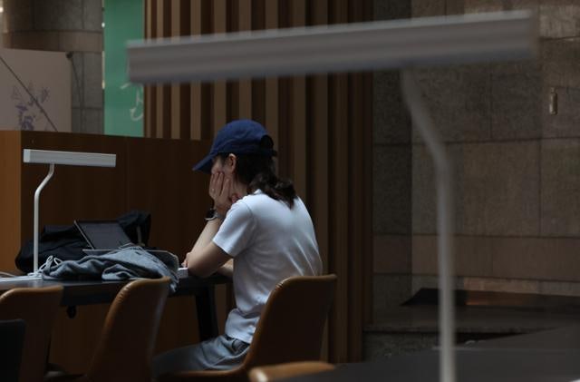 퇴직 후 1년 이상 쉬었음 청년 17만 명... 10명 중 4명은 '3년 이상'