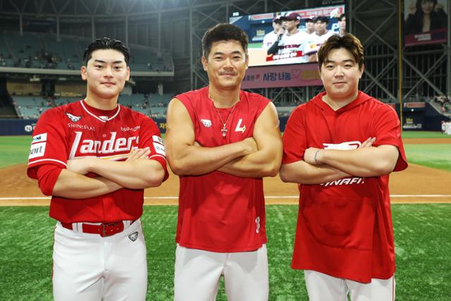 최초 '30-30-30 불펜' 구축...3위 SSG, 가을 야구 태풍의 눈