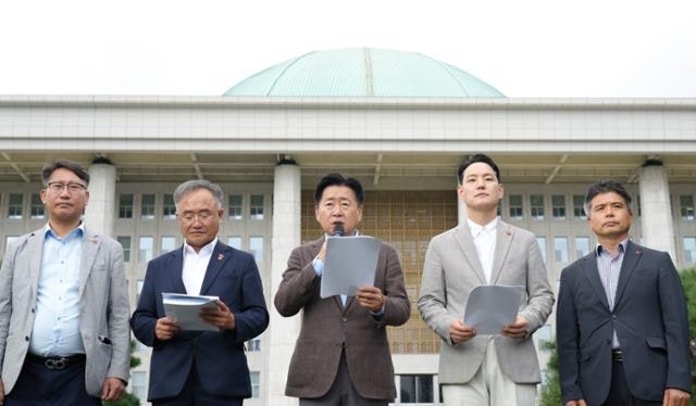 '<b>건국전쟁2</b>' 4·3 왜곡 논란… “국민의힘, 심판 받을 것”