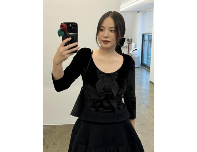 <b>민효린</b>, 깜짝 근황 "<b>엄마</b>로서 지내는 모습 <b>응원</b>해주길… "