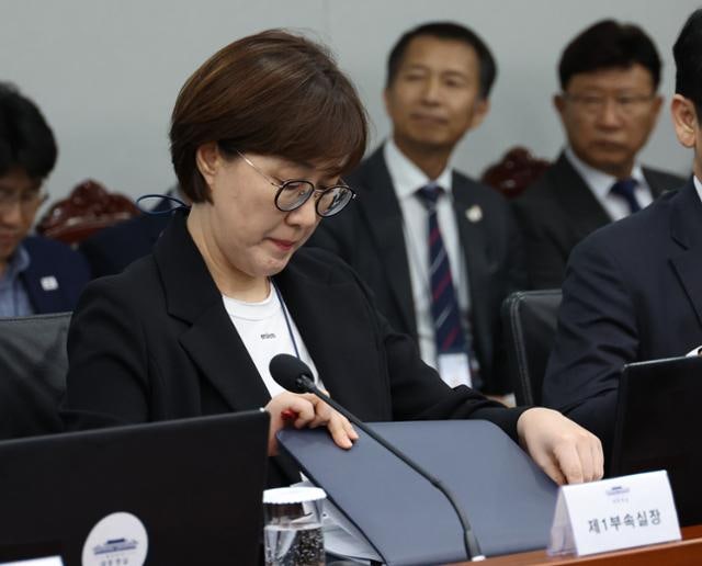 '한 방' 없이 김현지만 물고 늘어지는 국힘... 난데없는 종북 공세에 "너무 나갔다"