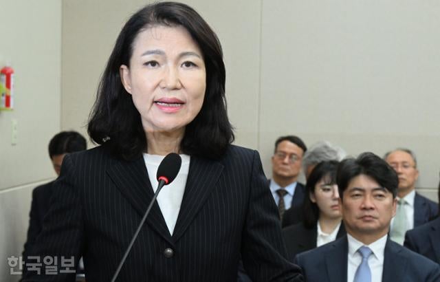 이진숙 “대통령에 밉보여 체포”…‘수장 공백’ 방미통위 첫 국감